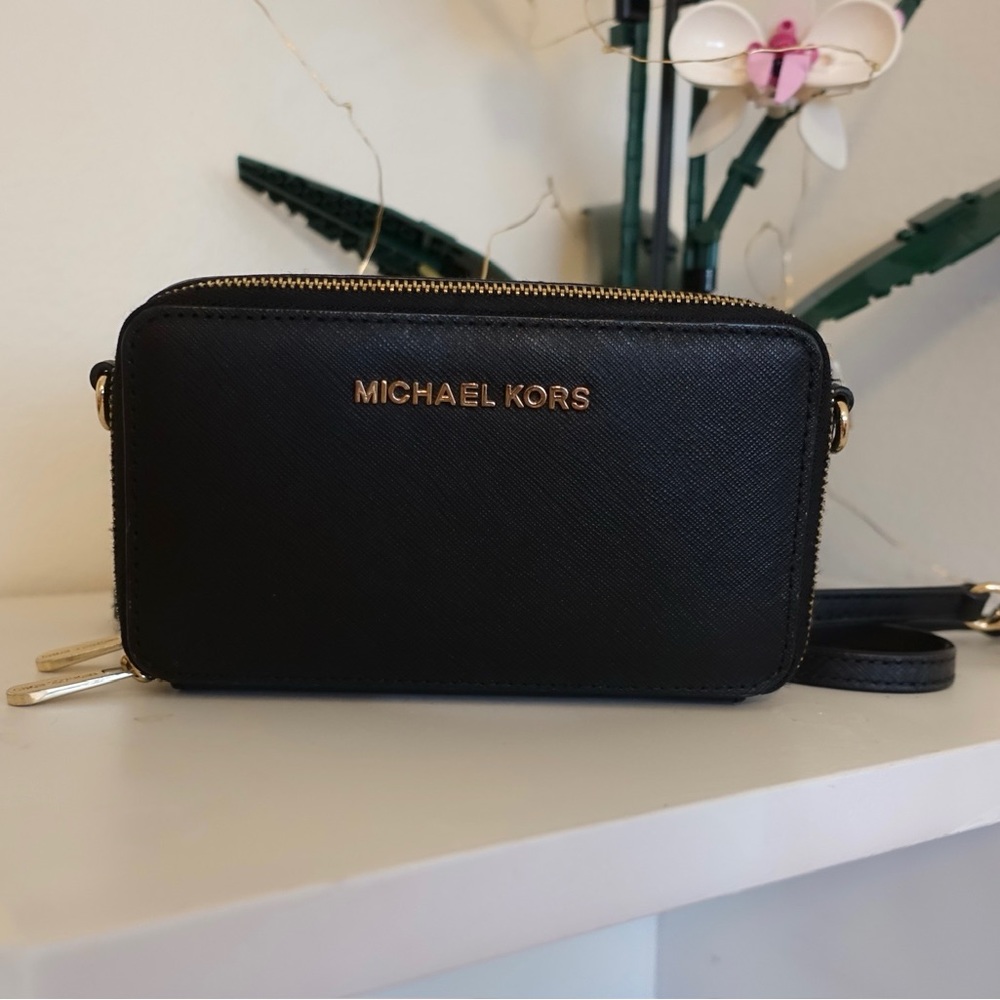 Michael Kors Double Zip Crossbody